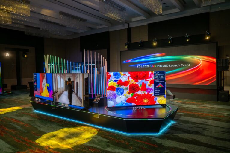 TCL SQD-Mini LED TVs.JPG