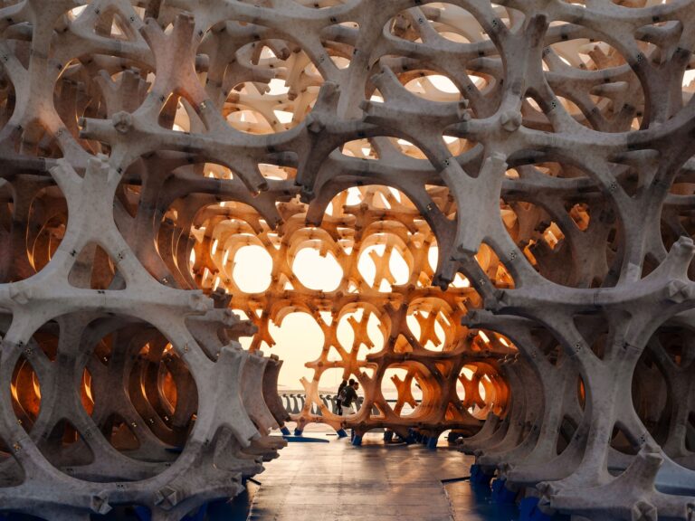 Wael-Al-Awar-Barzakh-Public-Art-Abu-Dhabi-Biennial-2024-–-2025-©-Lance-Gerber-scaled